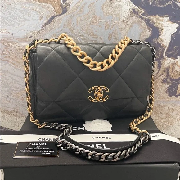 quilted chanel oversized chanel bag